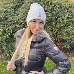 Lara CumKitten wearing Cat Beanie Soft Grey – cozy, casual and chic