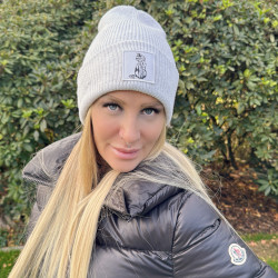 Lara CumKitten in Cat Beanie Soft Grey – soft, playful and effortlessly stylish